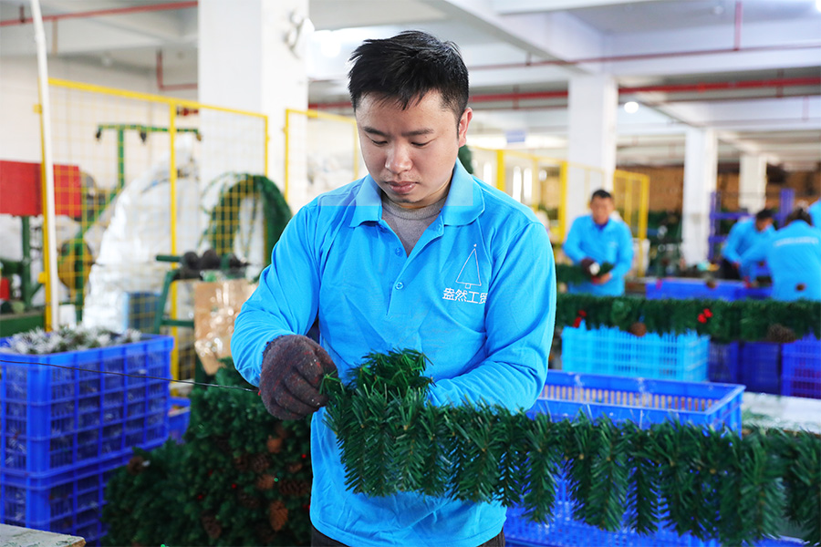 Dongyang Angran Craft Industry And Trade Co., Ltd.